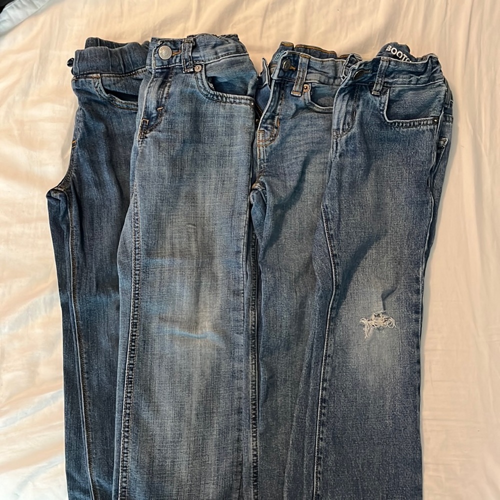 4 pairs of Boys size 5 jeans